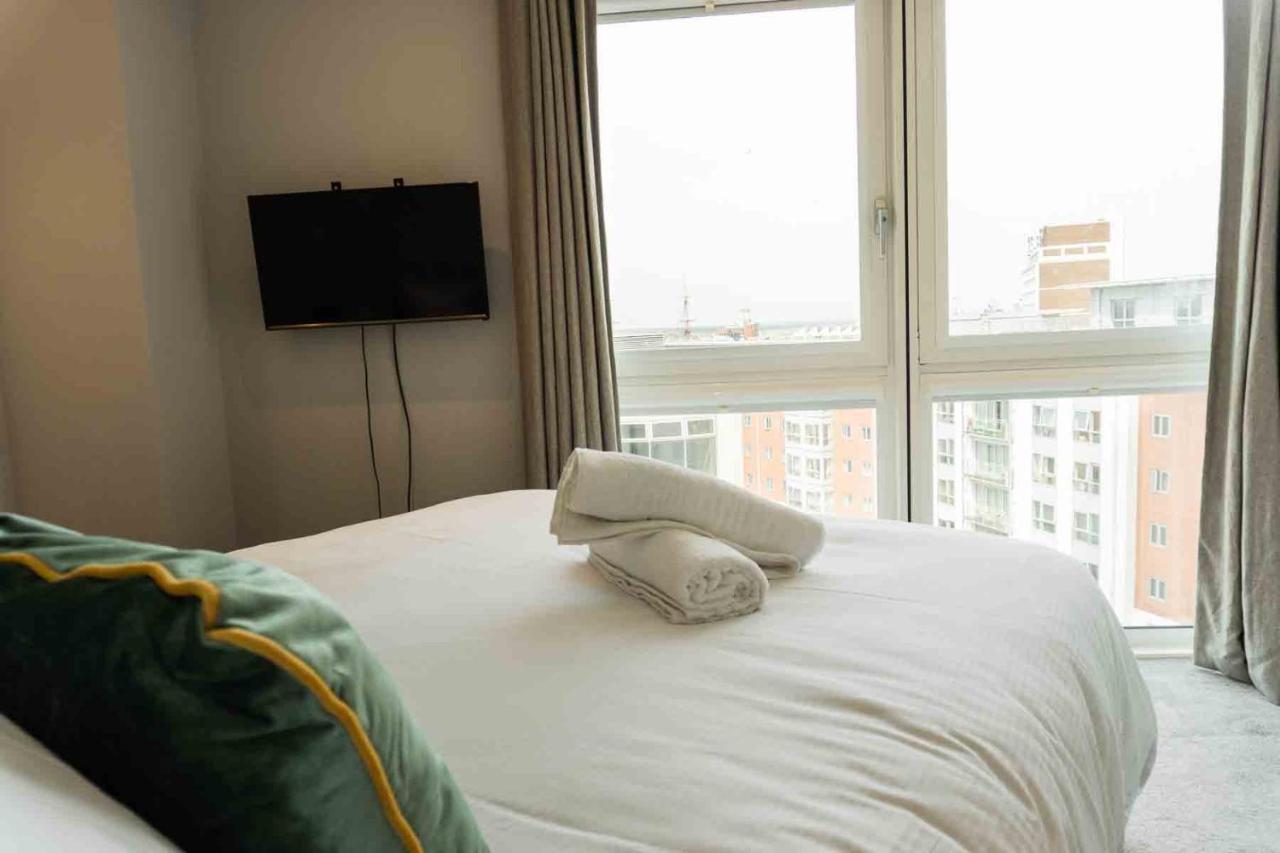 Gunwharf Quays Apartments Πόρτσμουθ Εξωτερικό φωτογραφία